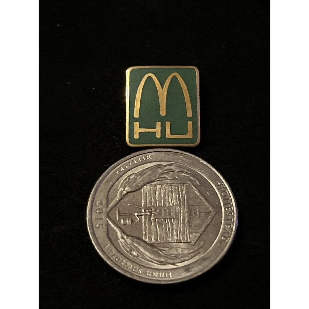 McDonald’s HU Green Hamburger University Employee Lapel Hat‎ Pin
